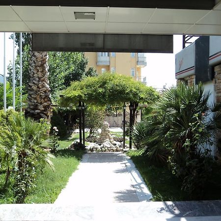 Izethan Hotel 무글라 외부 사진