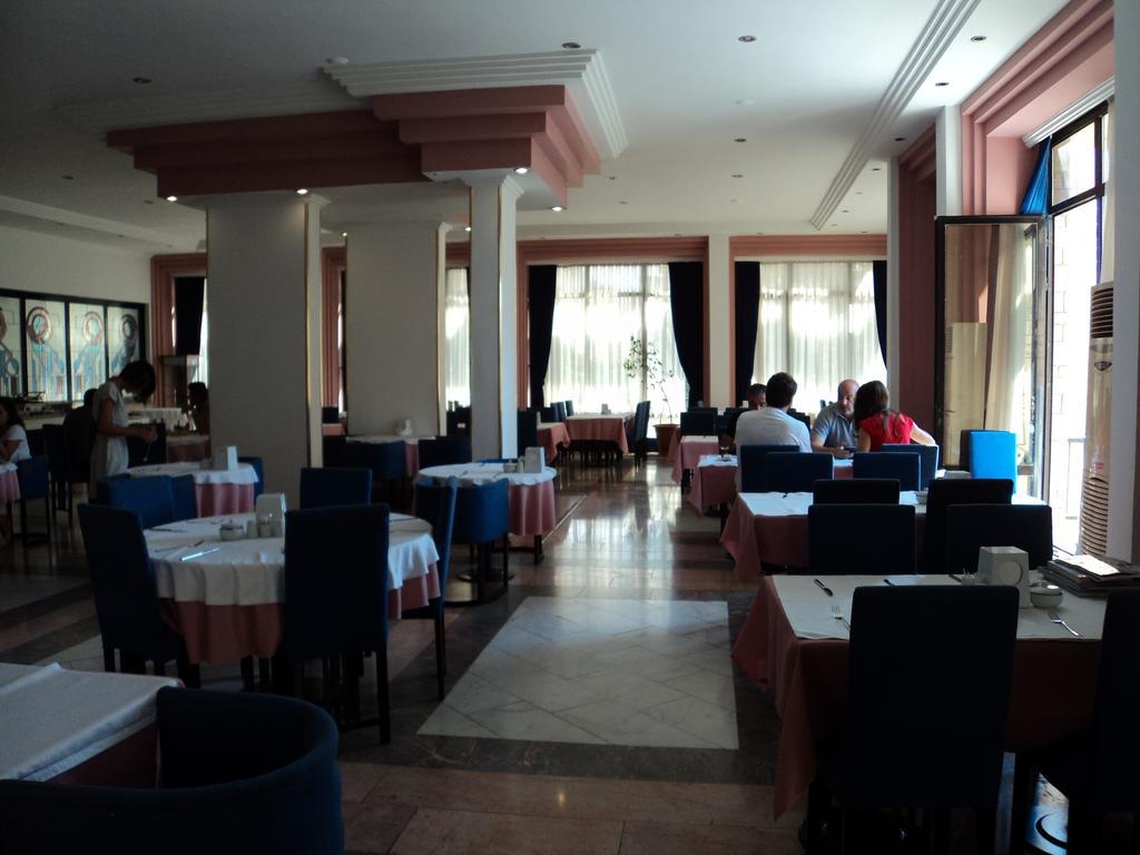 Izethan Hotel 무글라 외부 사진