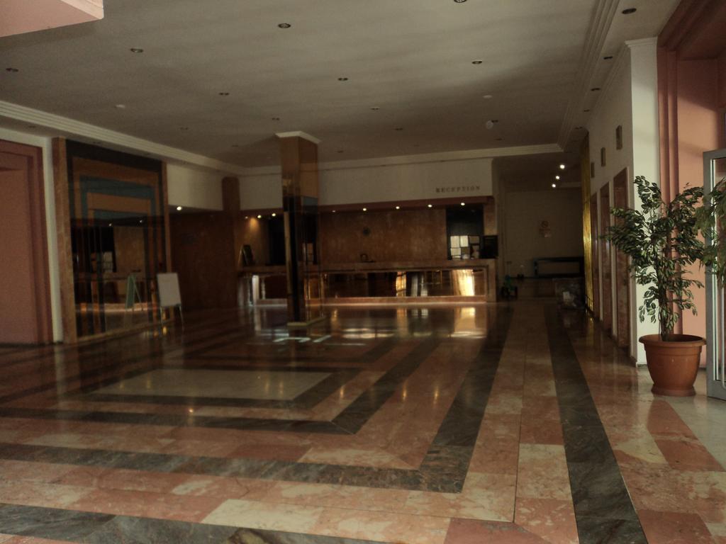 Izethan Hotel 무글라 외부 사진