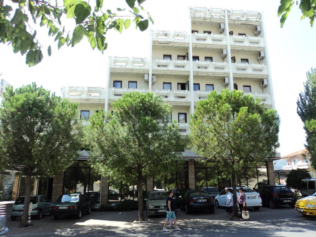 Izethan Hotel 무글라 외부 사진